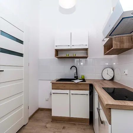 Апартаменты Rout 5 Min To Old Town *